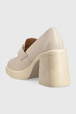 Γυναικεία Χαμηλά τακούνια Δερμάτινα γοβάκια Steve Madden χρώμα: μπεζ 9 Γυναικεία Χαμηλά τακούνια Δερμάτινα γοβάκια Steve Madden χρώμα: μπεζ -Steve Madden Κατάστημα unnamed file 1083