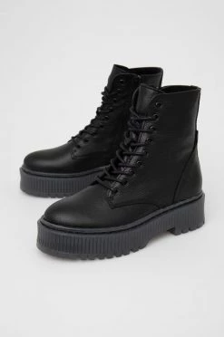 Γυναικεία Μποτάκια Δερμάτινα Workers Steve Madden Skyhy Bootie χρώμα: μαύρο -Steve Madden Κατάστημα unnamed file 1762