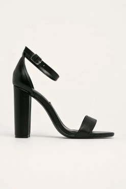 Γυναικεία Πέδιλα με τακούνι Steve Madden - Δερμάτινα σανδάλια Carrson σαρκώδες χρώμα