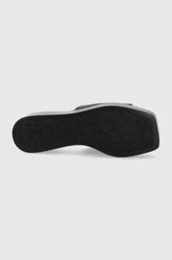 Γυναικεία Σαγιονάρες Δερμάτινες παντόφλες Steve Madden Blurr χρώμα: μαύρο -Steve Madden Κατάστημα unnamed file 1983