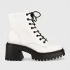 Γυναικεία Μποτάκια Δερμάτινες μπότες Steve Madden Freeport χρώμα: άσπρο